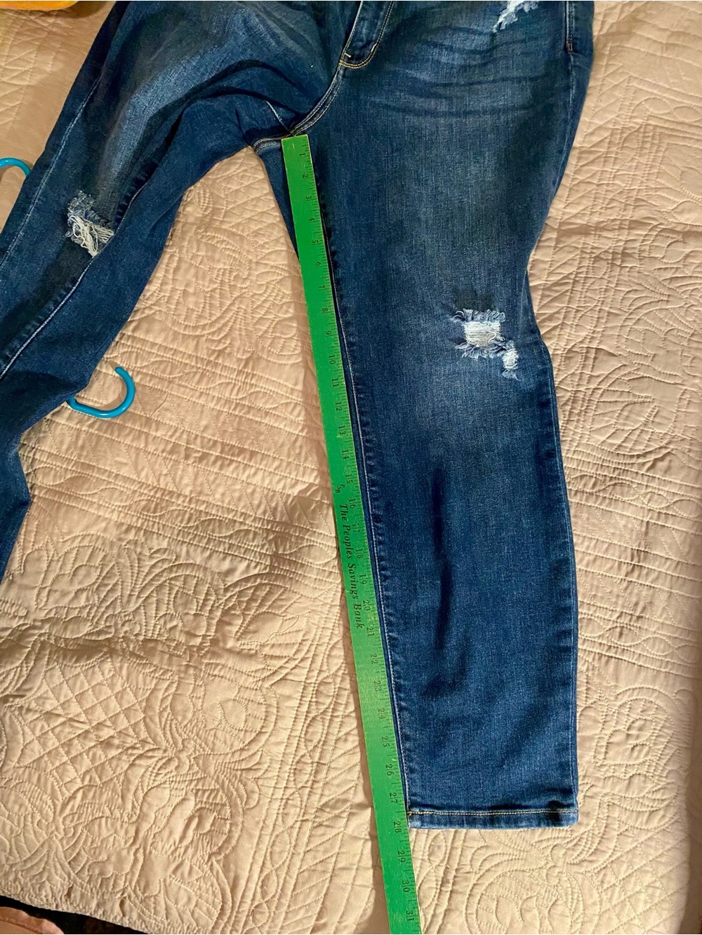 Judy Blue Dark Blue Distressed boyfriend cut - Picture 5 of 6